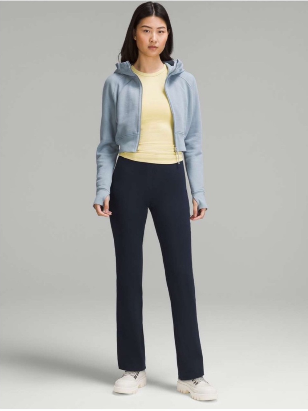 LULULEMON Smooth Fit Pull-On High Rise Pant • Size 6 True Navy Pants